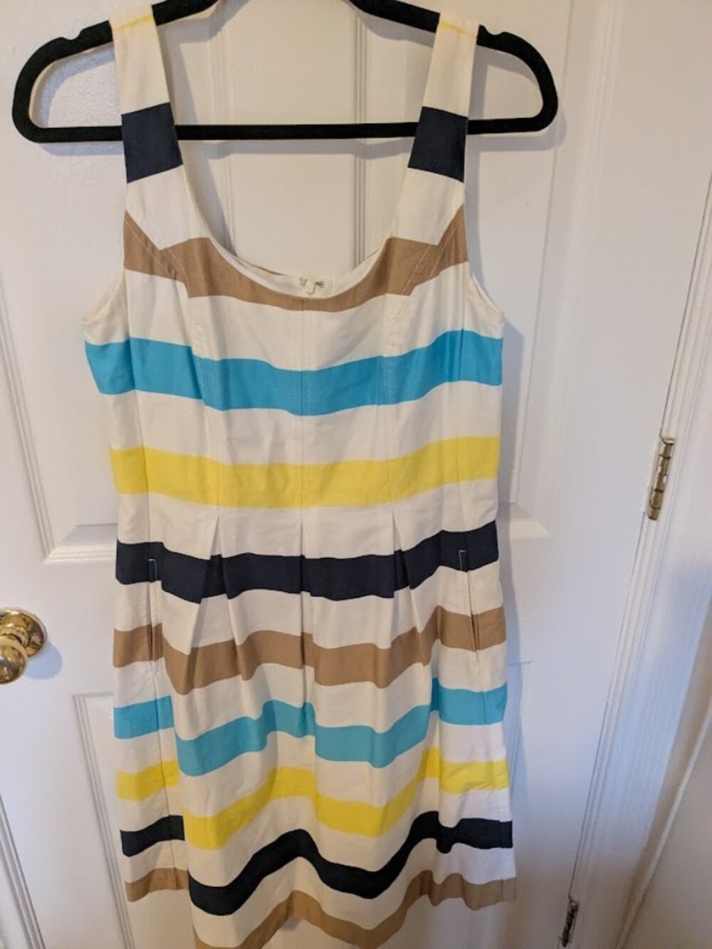 Nine West Striped Fit & Flare Dress with Pockets Sz 8 EUC